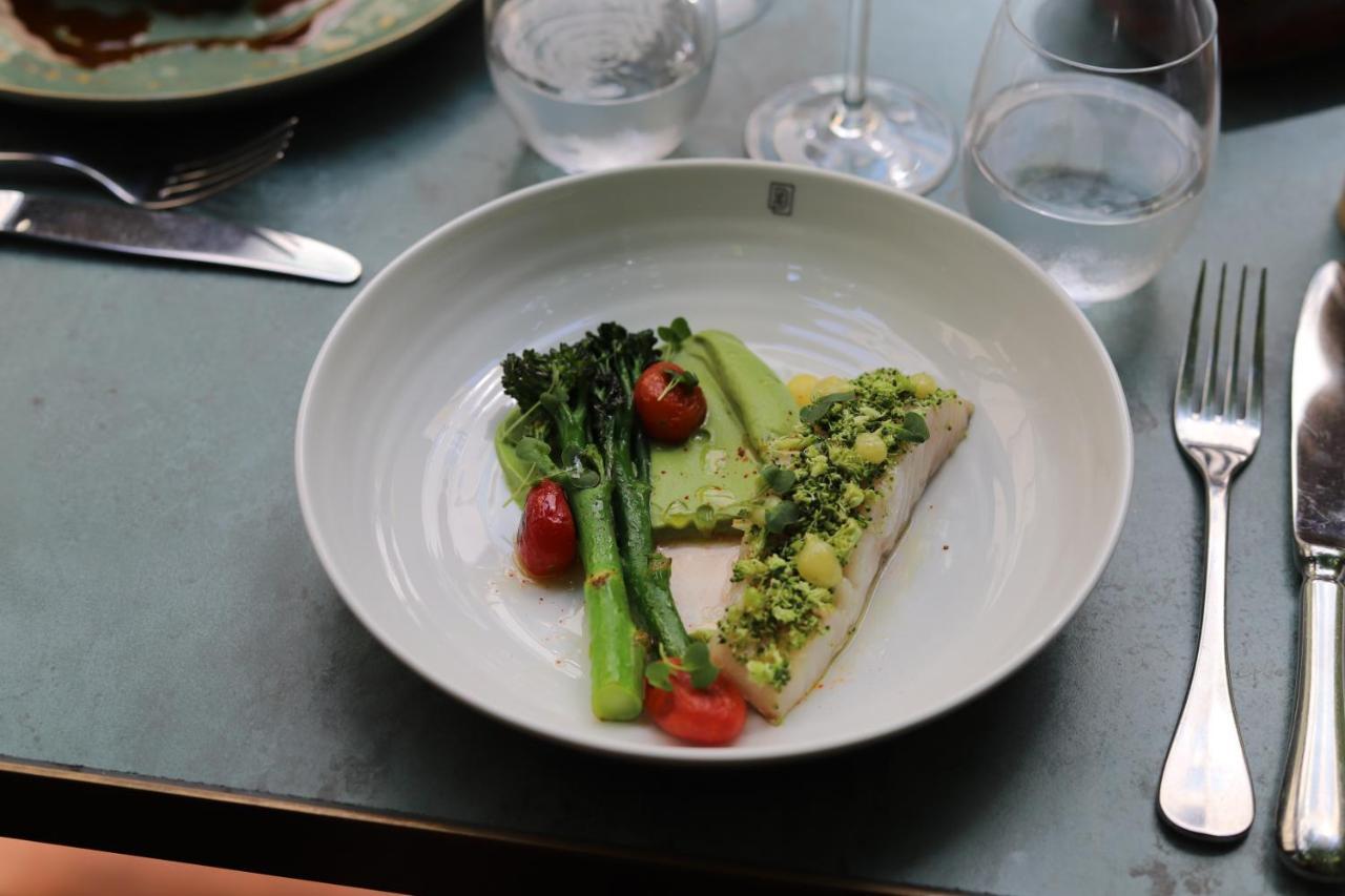 Maison Breguet Párizs Kültér fotó A dish at the restaurant
