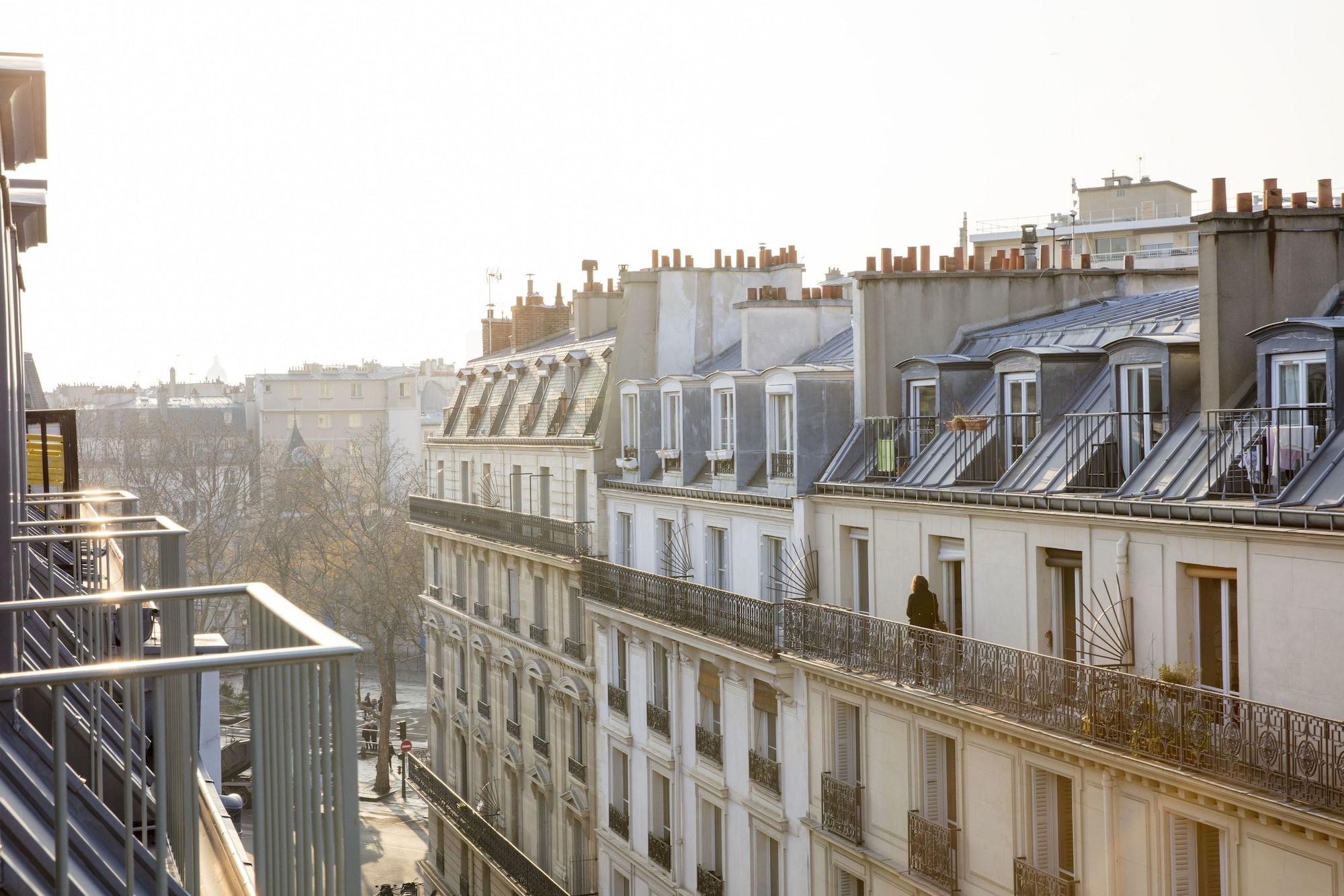 Maison Breguet Párizs Kültér fotó Haussmann apartments in Paris