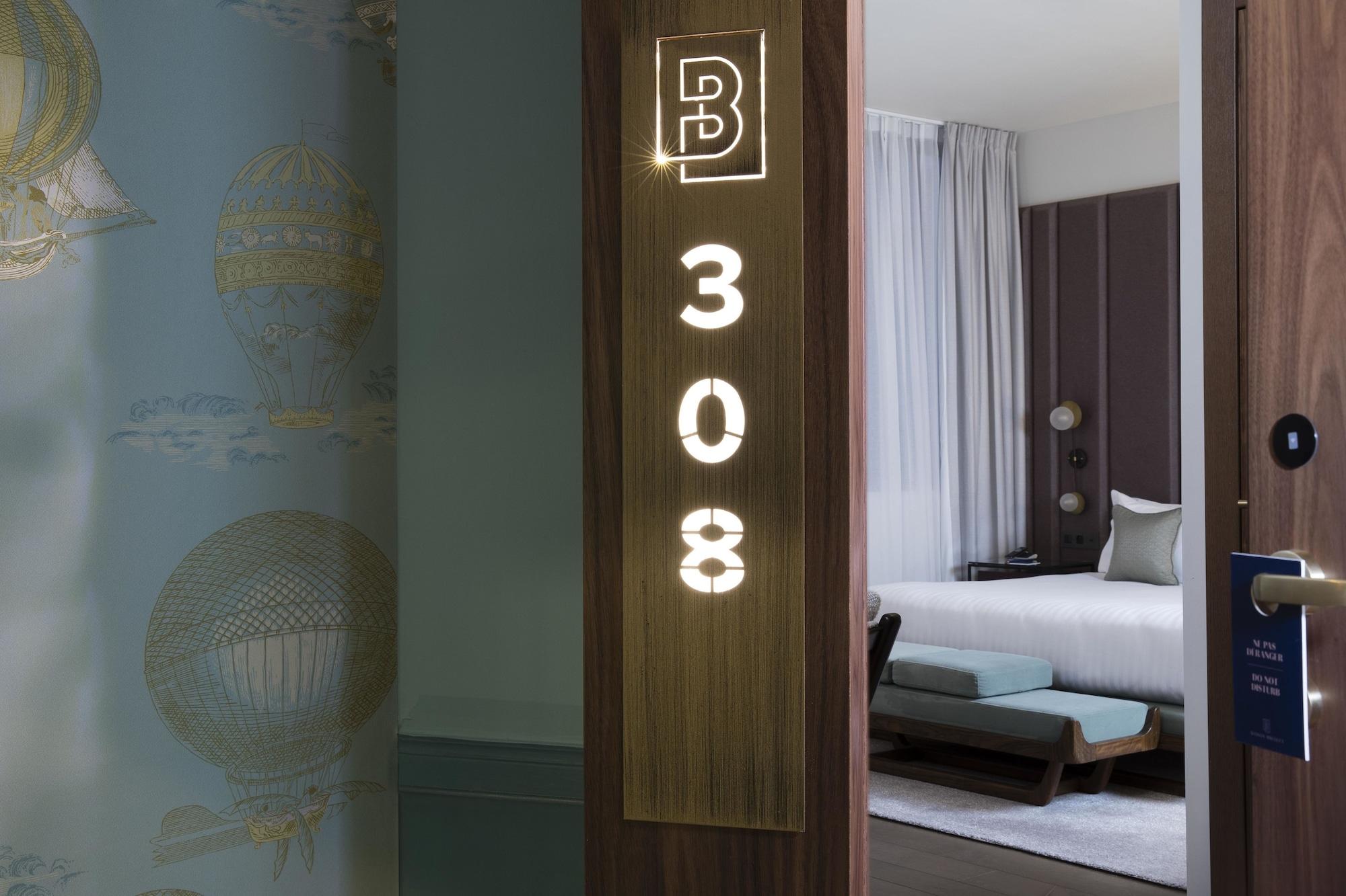 Maison Breguet Párizs Kültér fotó B&B Hotel logo