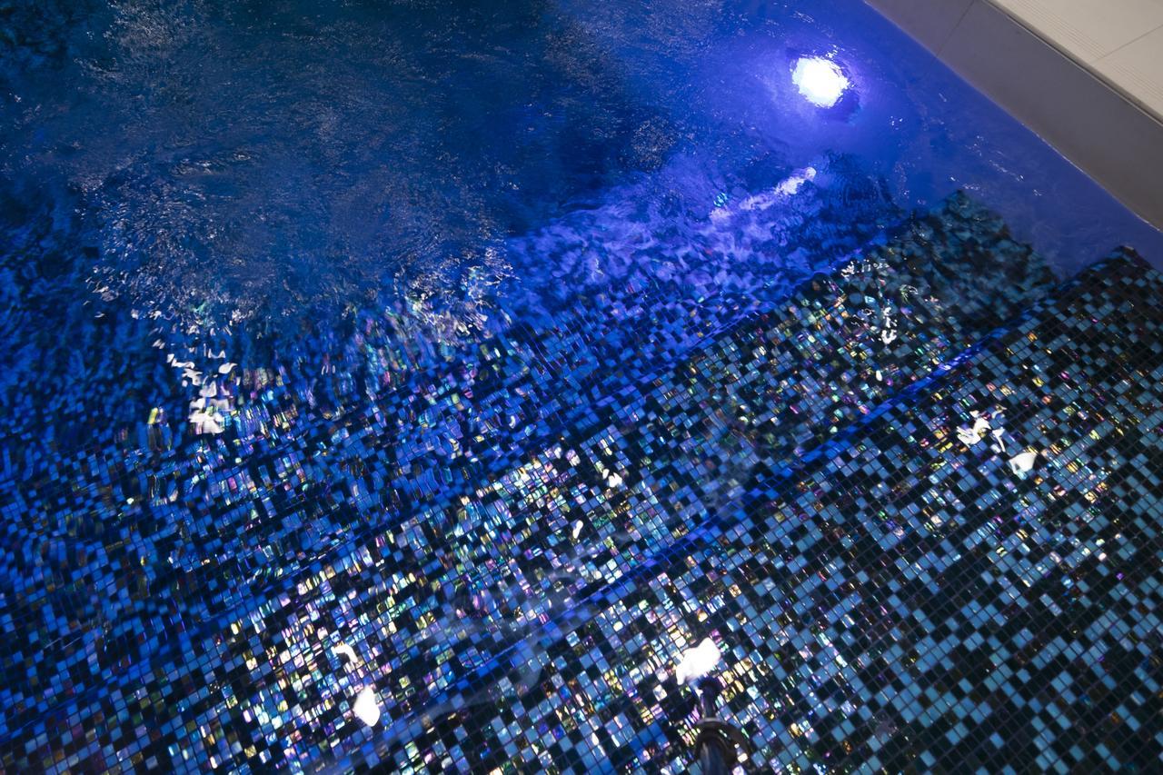 Maison Breguet Párizs Kültér fotó The blue mosaic
